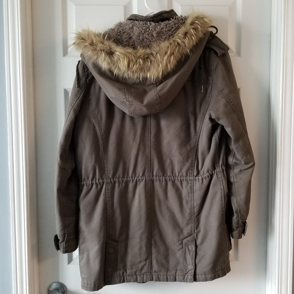 Green Winter / Fall Jacket - Picture 6 of 6